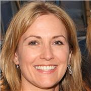 Jura an der Universität lernen mit einer Privatlehrerin mit langjähriger Erfahrung.